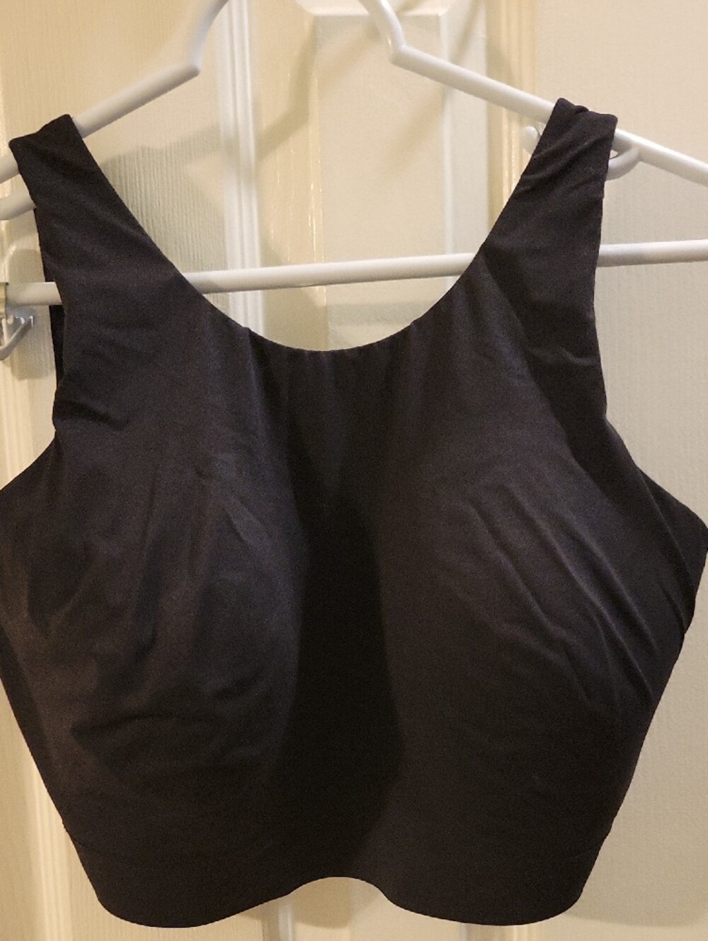 Set Of Two Soma Black Seamless Scoop Neck Sports Bras - Picture 6 of 7